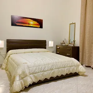 Monfenera 3 Apartamento