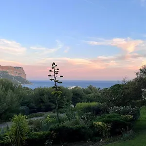 Cap6 Bel Vue Magnifique Mer, Piscine Tennis T3 Refait à Neuf , Cassis France