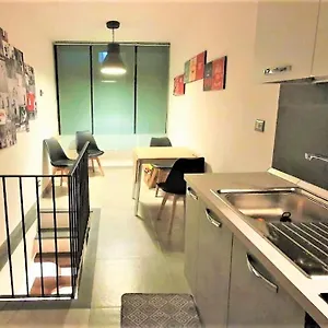 center-living-apartment.catania-hotels.net/