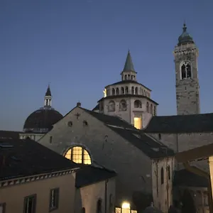 room-with-a-view-bergamo-alta.italymilanhotels.net/